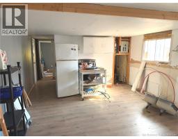 41 Rocket Avenue, photo 3