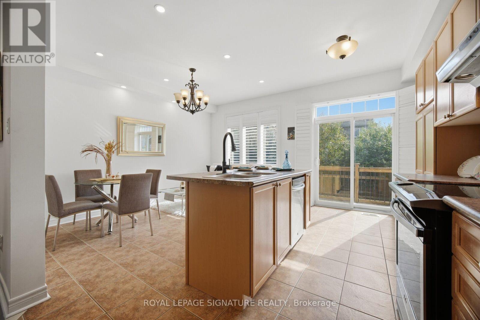 3250 SUNLIGHT STREET - 11