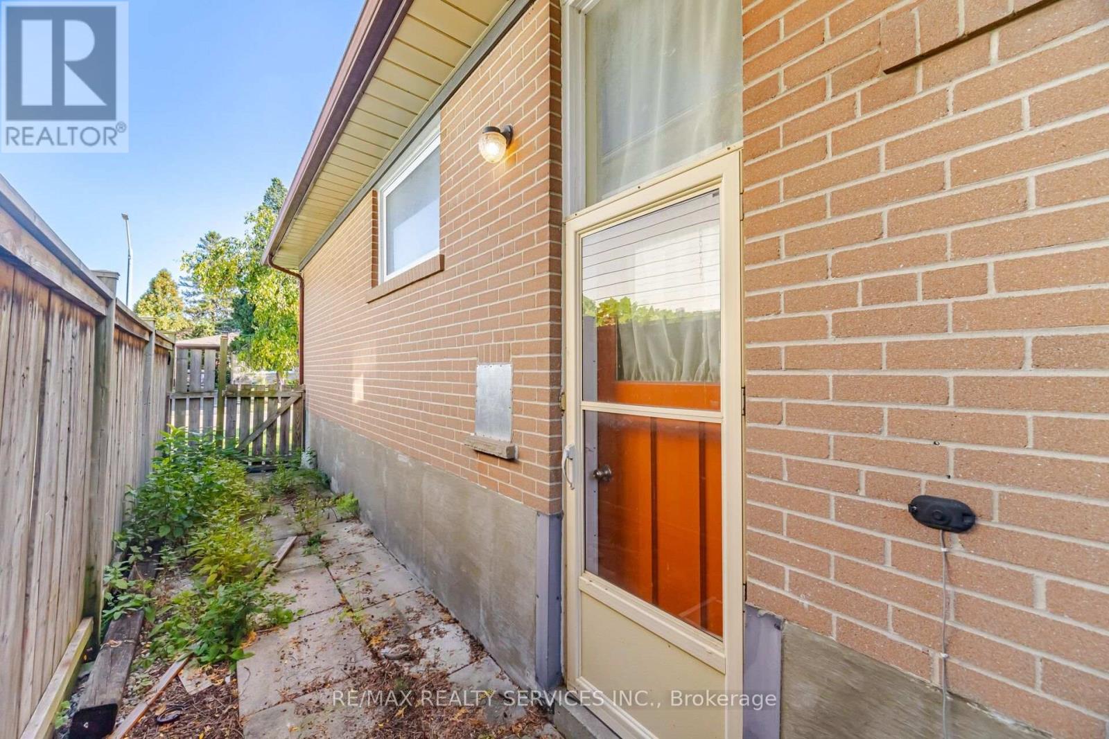 49 Ferndale Crescent, Brampton, ON photo 41