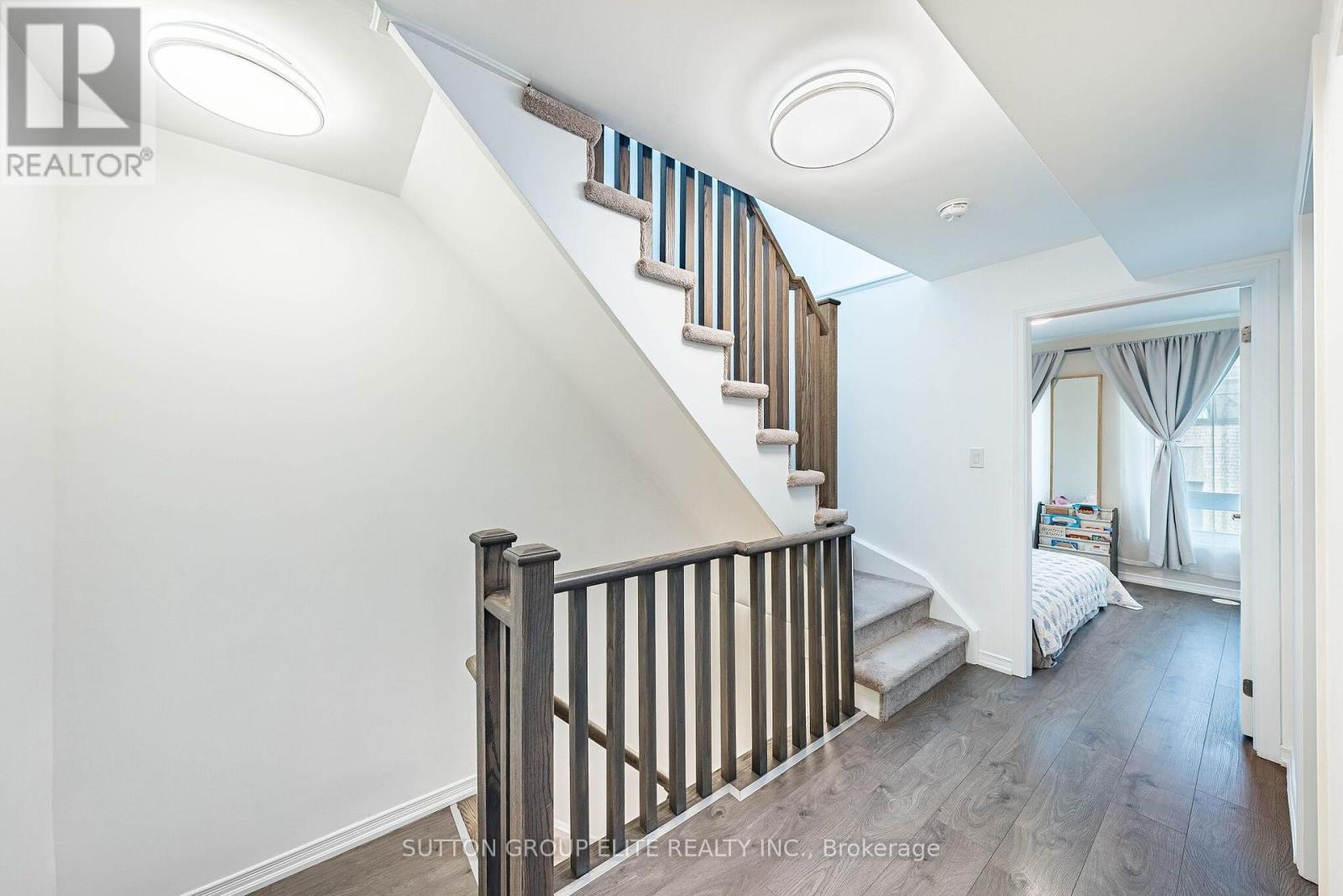 245- 19 Applewood Lane, Toronto, ON photo 20