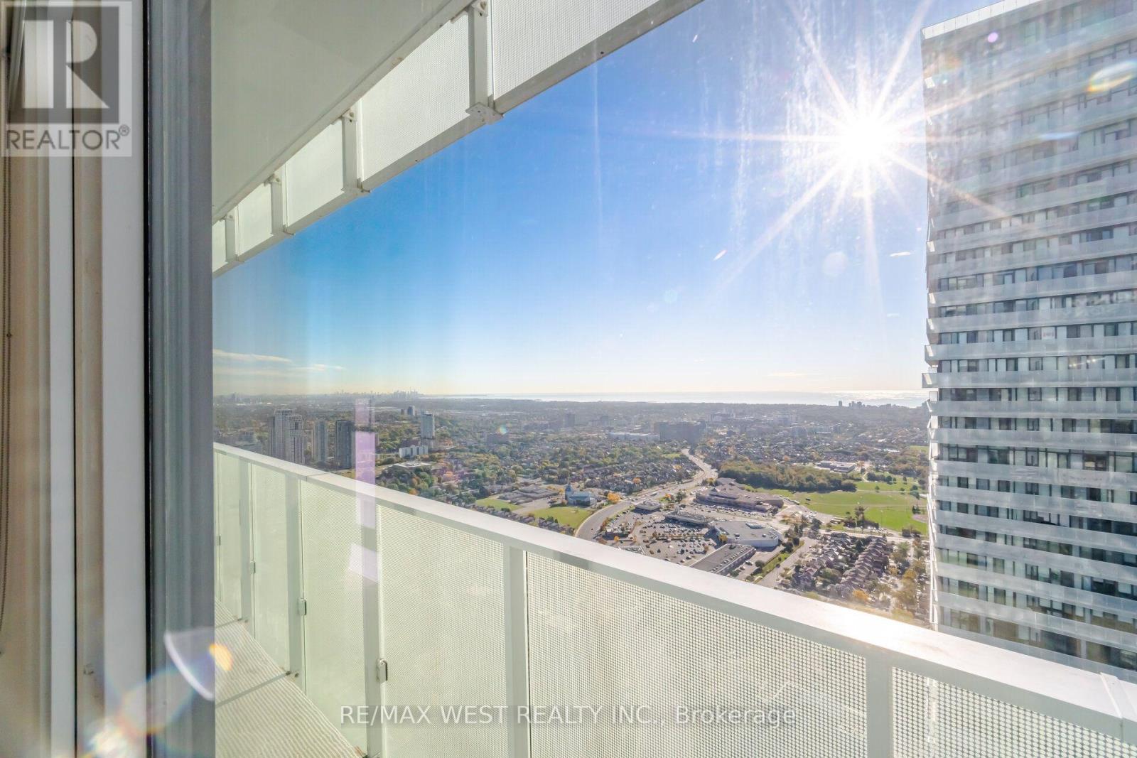 3900 Confederation Parkway — photo 31