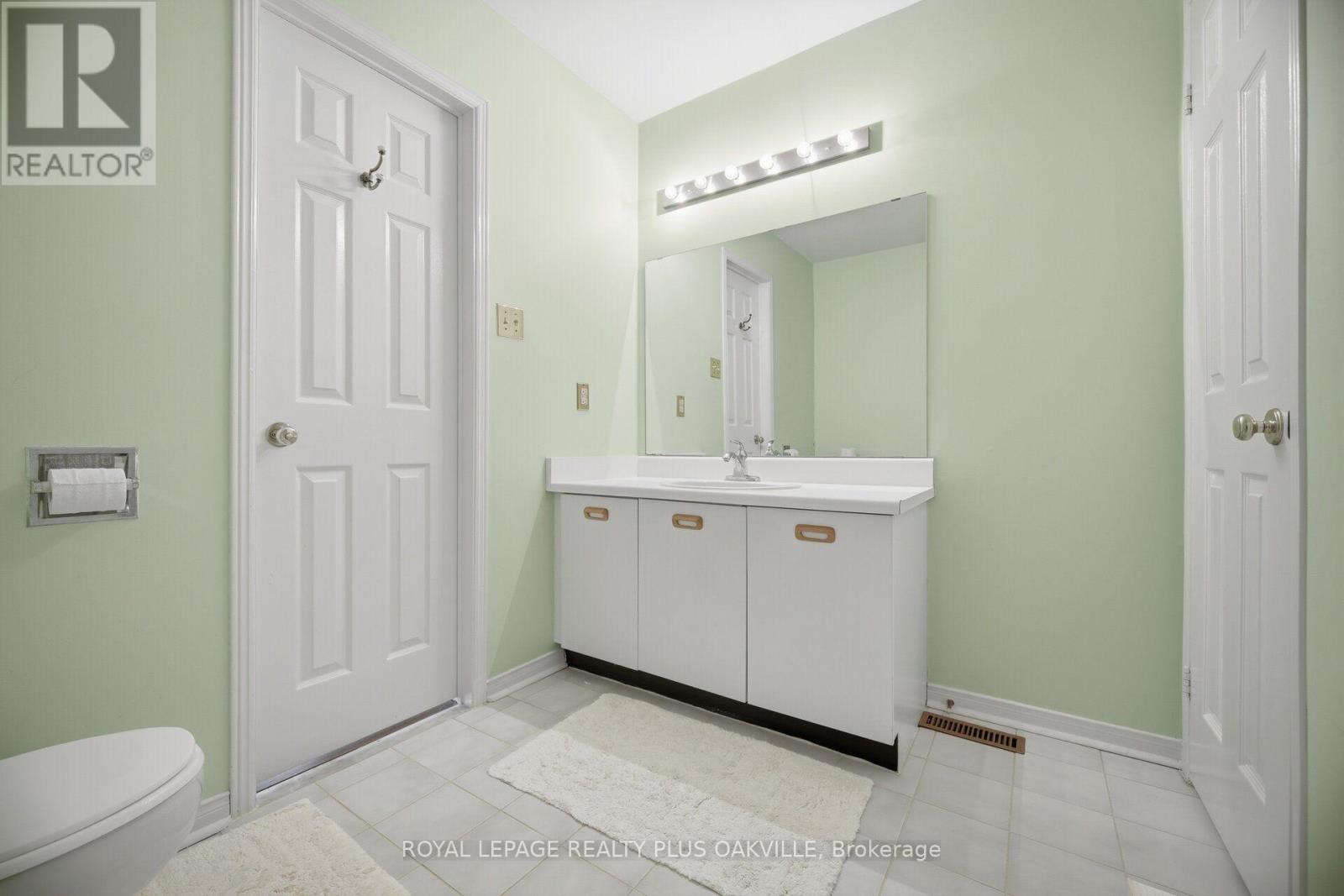 341 Nahani Way, Mississauga, ON photo 34