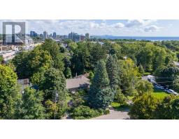 11 Ben Machree Drive, Mississauga, ON L5H2S2 Photo 36