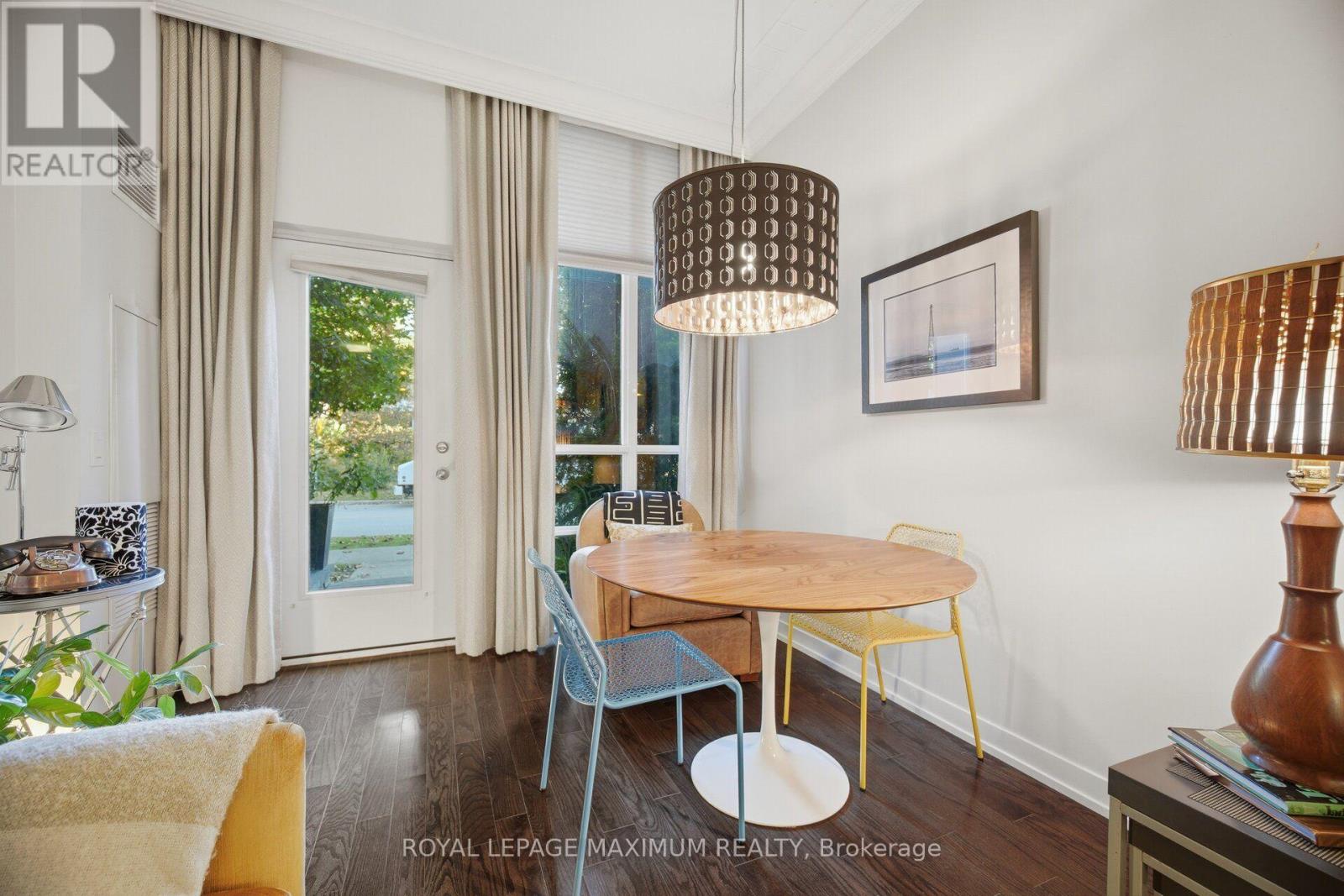 #104 8 FIELDWAY ROAD - 16