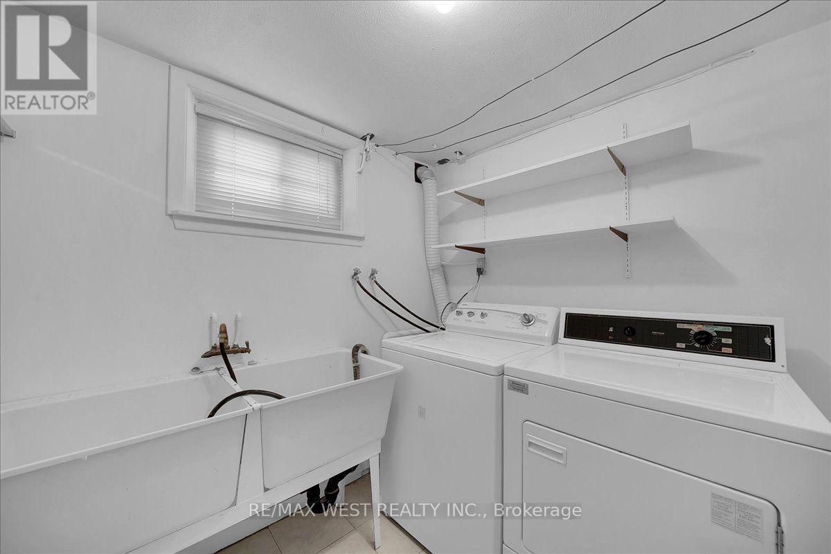 198 Rustic Road, Toronto, ON photo 23