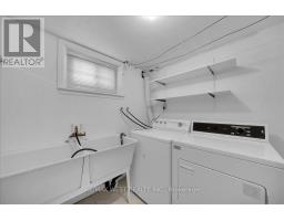 198 Rustic Road, Toronto, ON M6L1W4 Photo 23