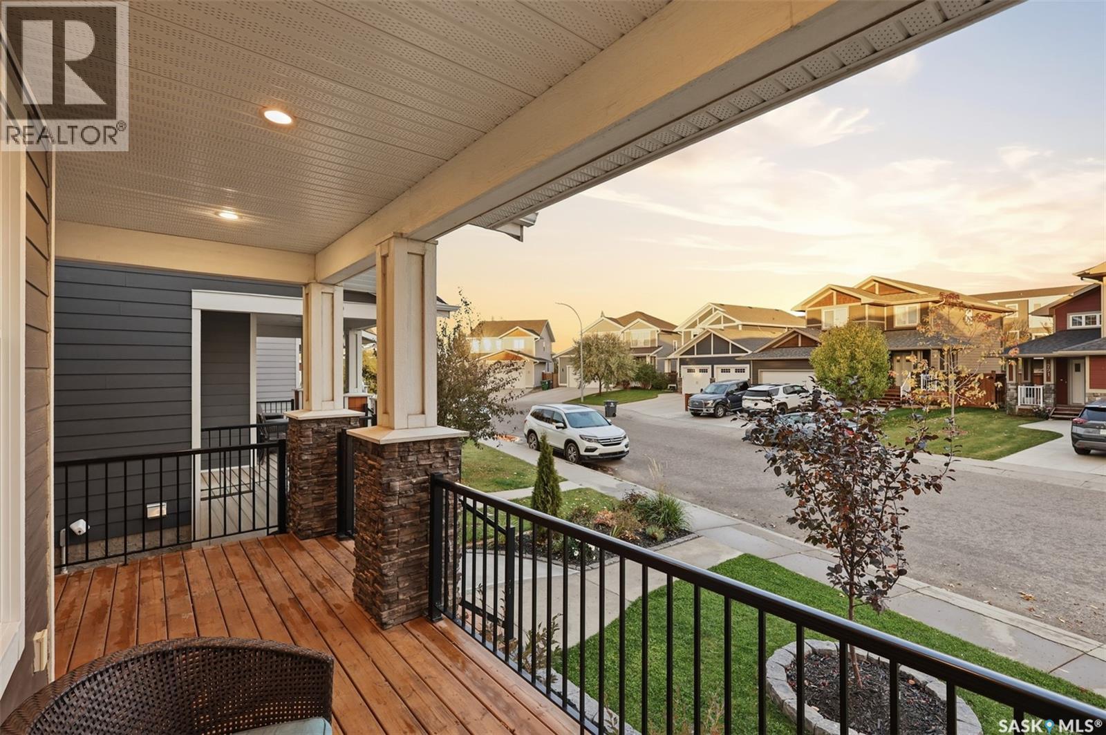 282 Eaton CRESCENT, Saskatoon — photo 2