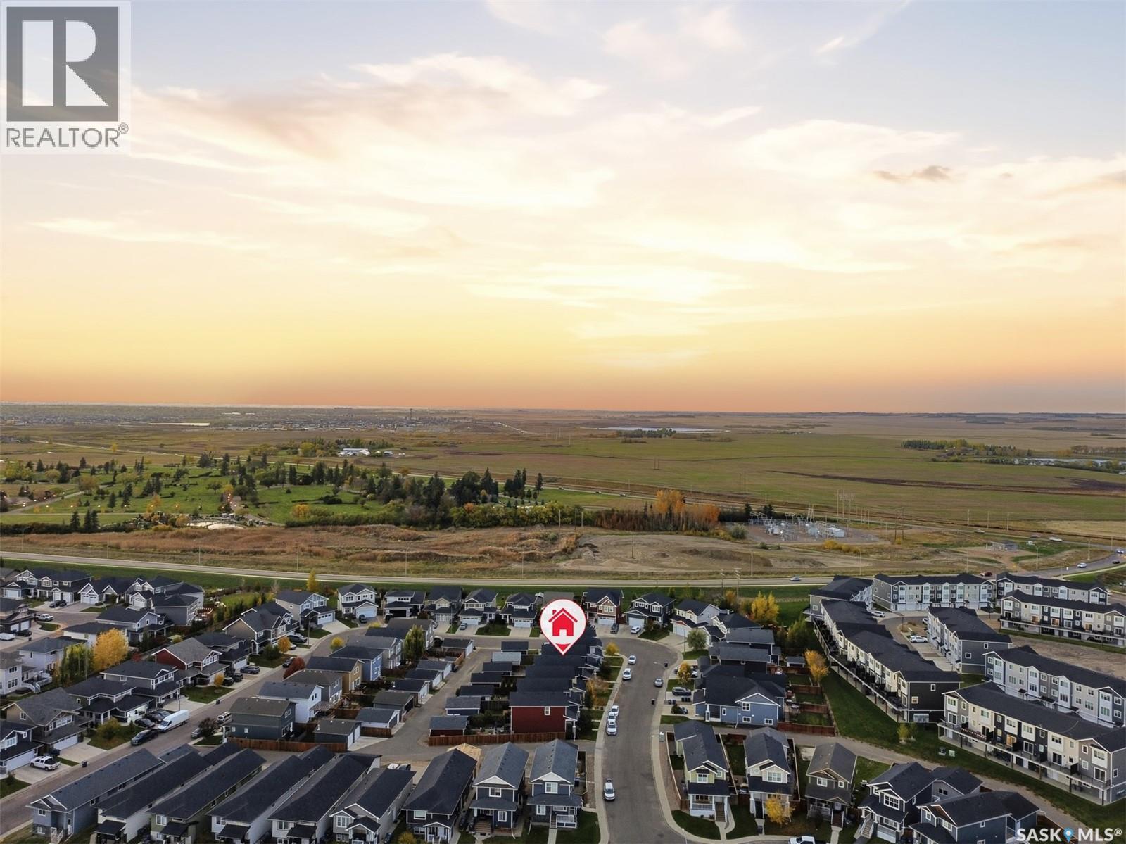 282 Eaton CRESCENT - 44