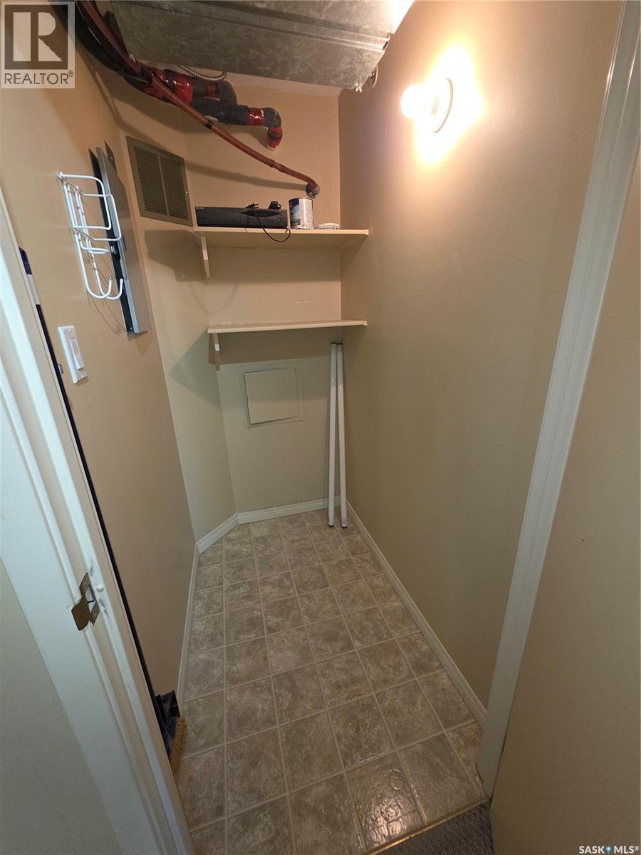 #601 311 6th AVENUE - 13