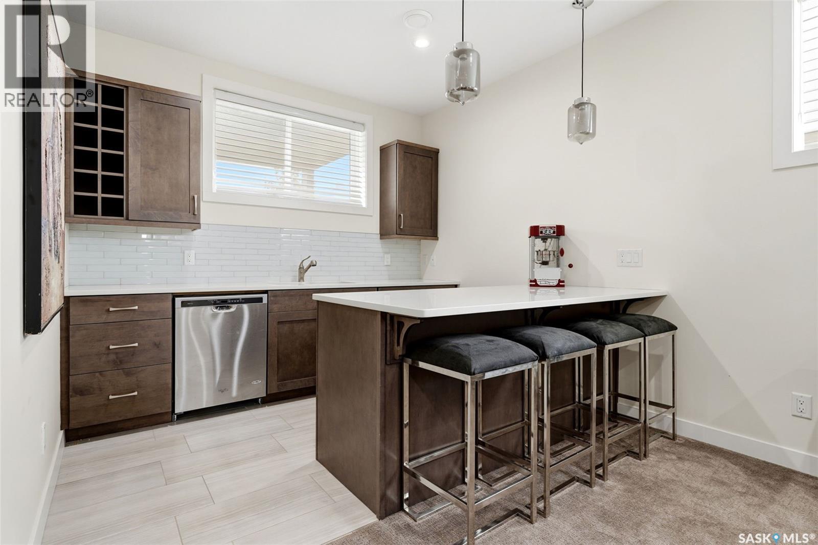 733 3rd AVENUE - 40