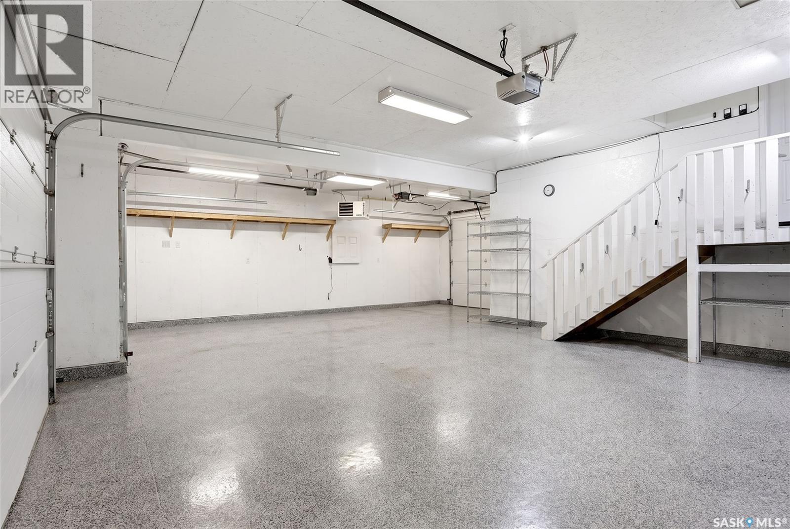 733 3rd AVENUE - 47