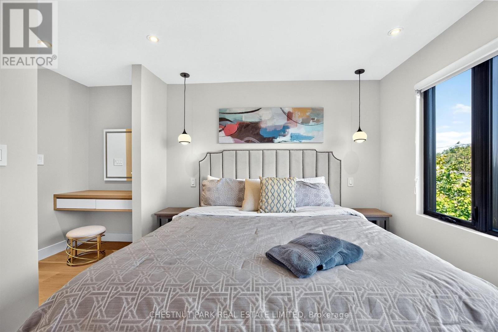 26 Caroline Avenue — photo 30