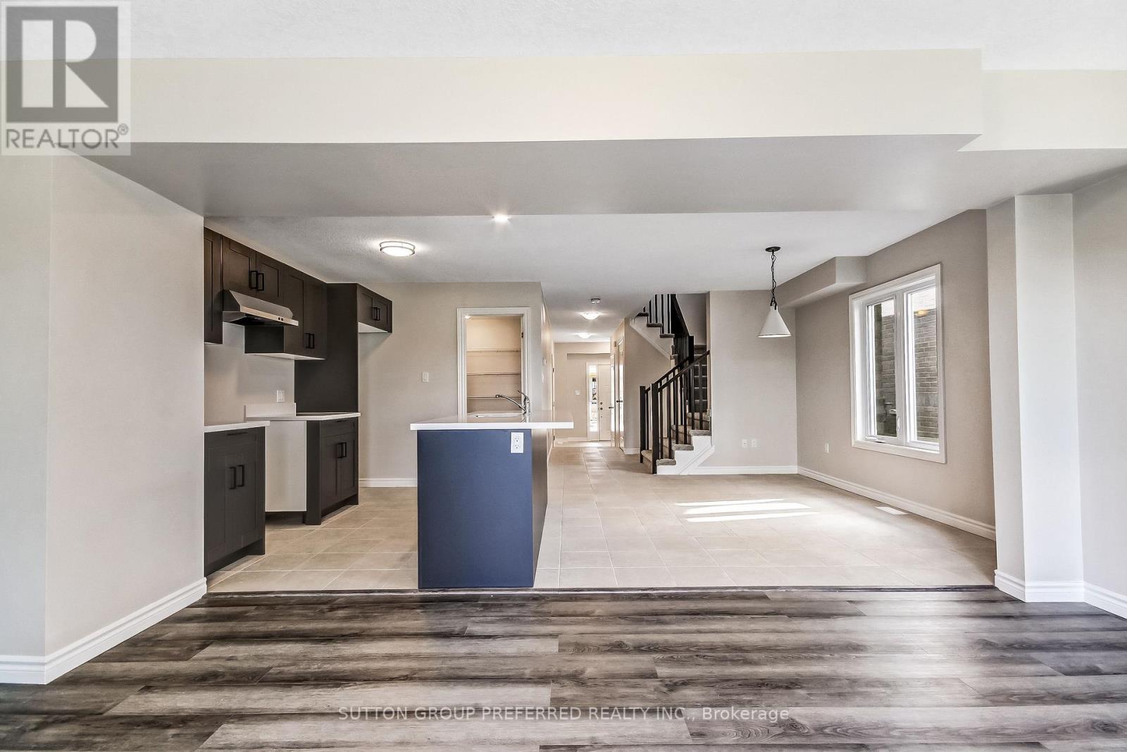 3956 Mia Avenue — photo 12