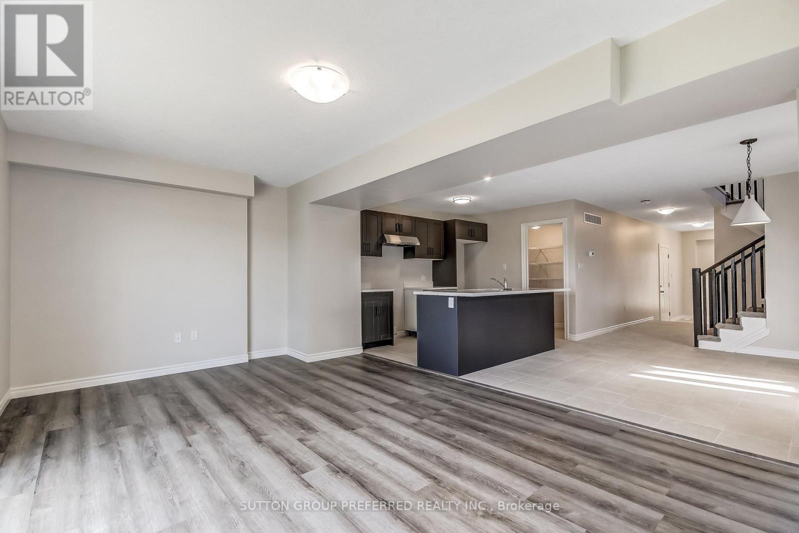 3956 Mia Avenue — photo 11