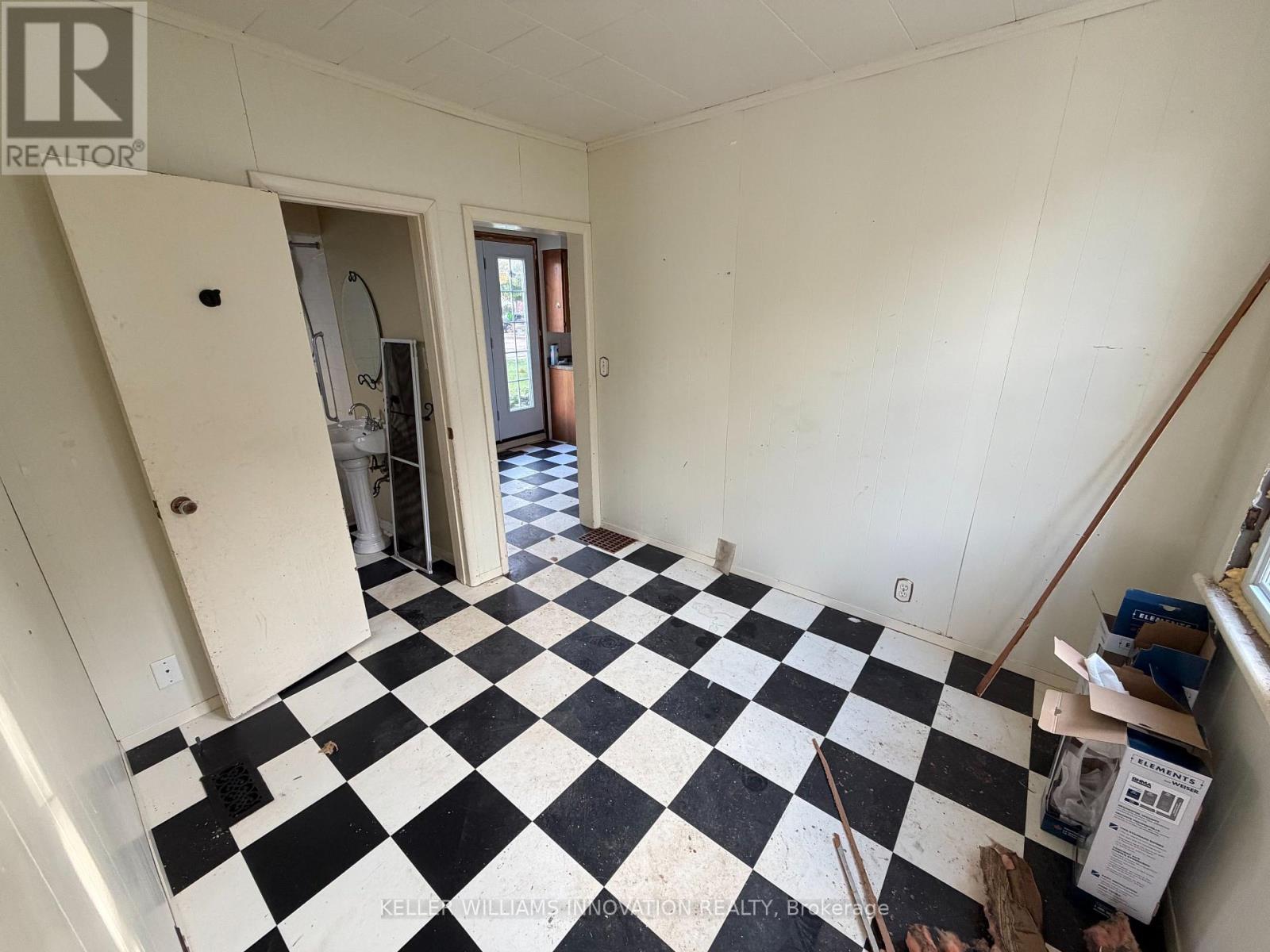63 DUNEDIN STREET - 9