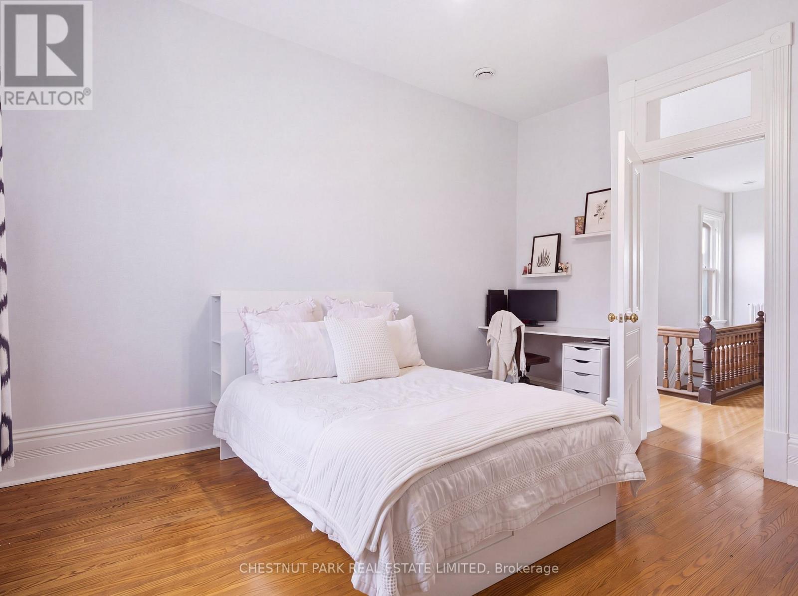18 Hawarden Avenue, Brantford, ON photo 26
