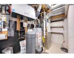 1130 Korol Green, Saskatoon, SK S7R0E5 Photo 35