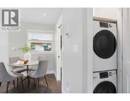 121 15 Street NW - photo 14