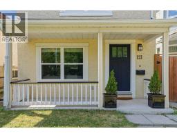 121 15 Street NW - photo 2
