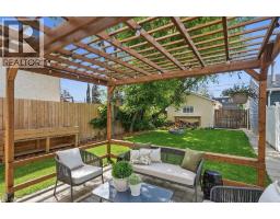 121 15 Street NW - photo 22