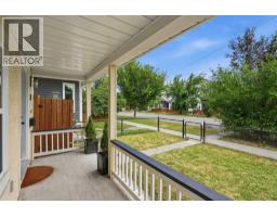 121 15 Street NW - photo 25
