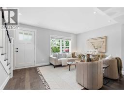 121 15 Street NW - photo 4