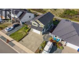 3372 Marygrove Dr, Courtenay, BC V9N0E7 Photo 32