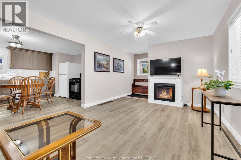 214 DANA DRIVE - 10