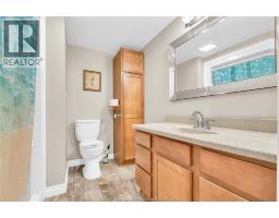 214 Dana Drive, Essex, ON N8M2A1 Photo 15