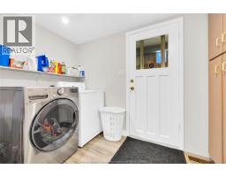 214 Dana Drive, Essex, ON N8M2A1 Photo 16
