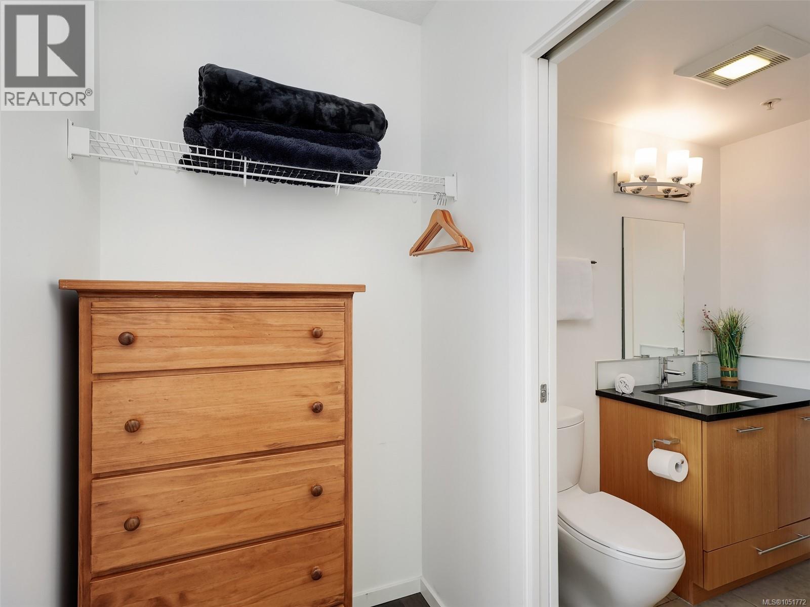 #1106 834 Johnson St - 15