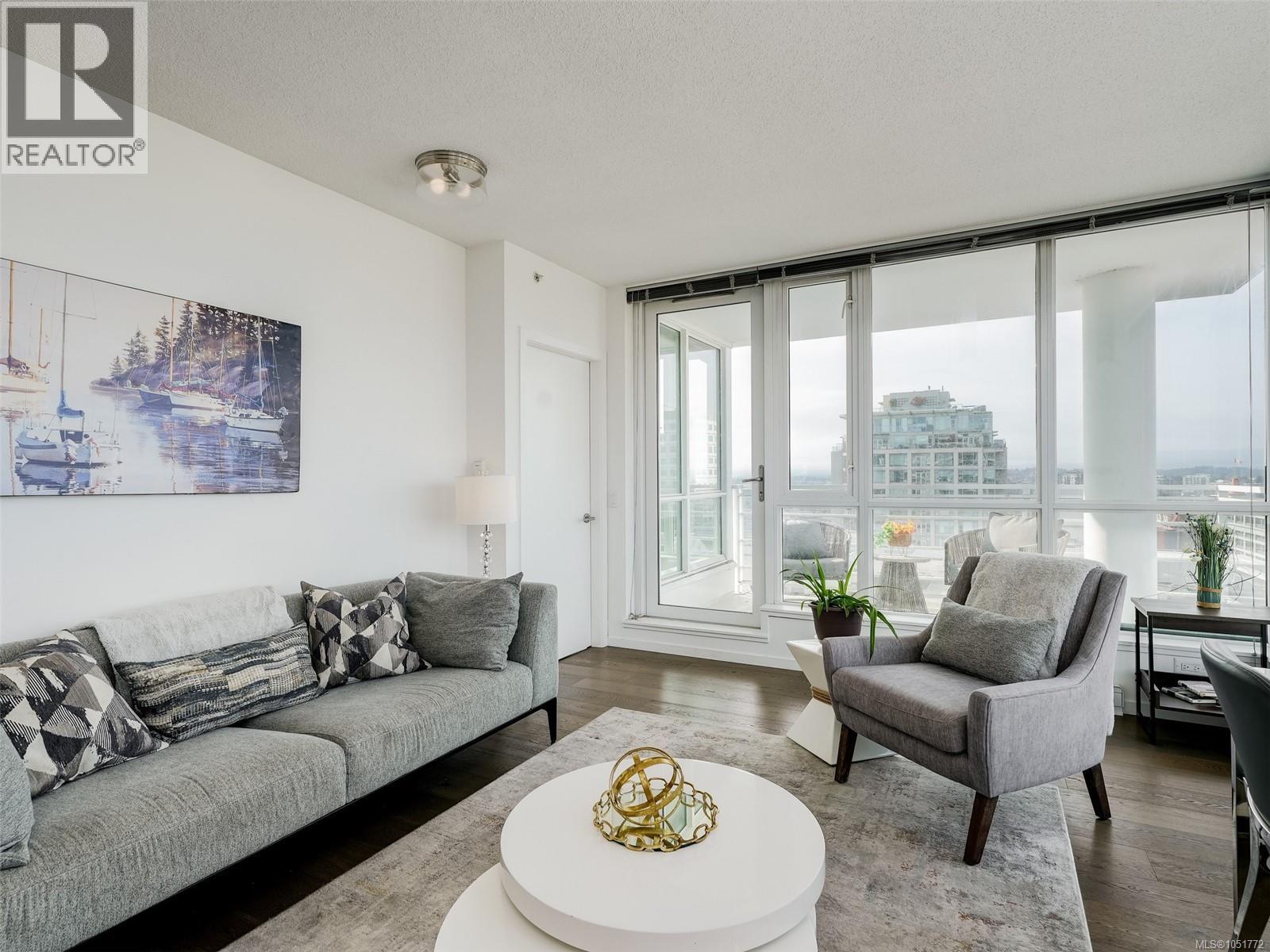 #1106 834 Johnson St - 6