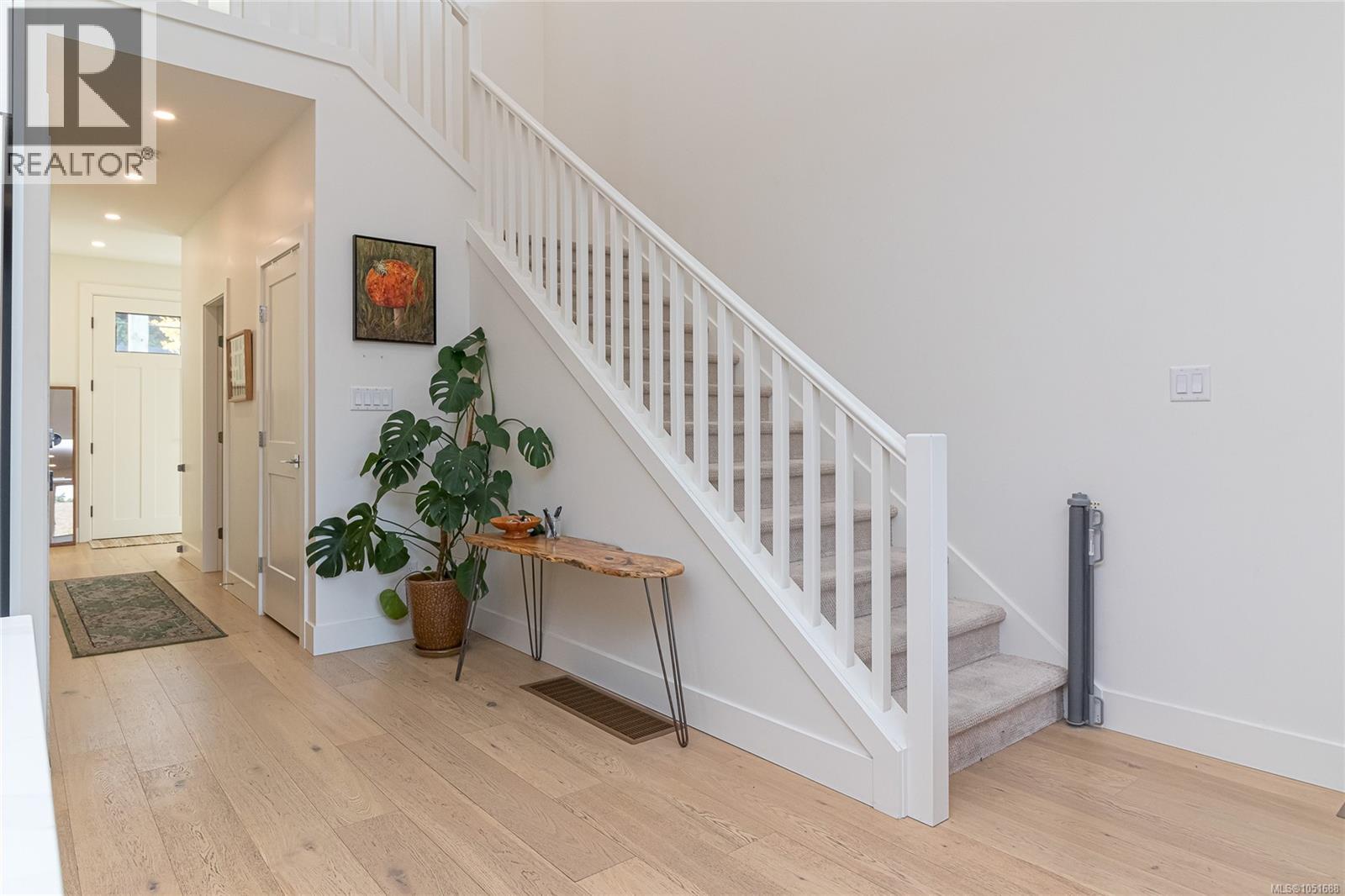 3197 Fifth St - 30