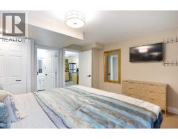 102, 350 4 Avenue NE - photo 16