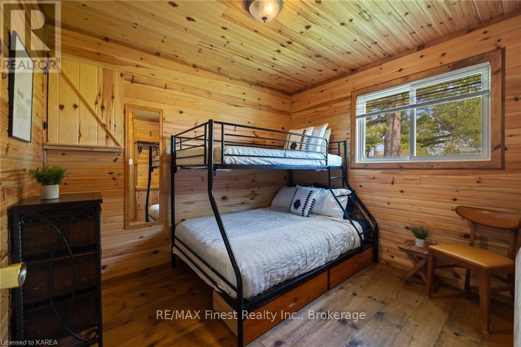 135 Thousand Islands Parkway — photo 30
