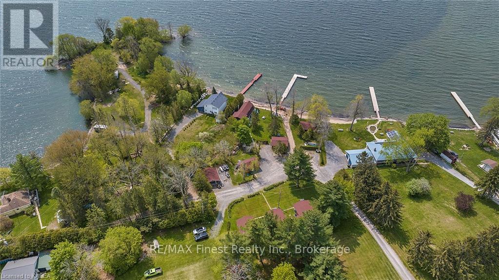 135 Thousand Islands Parkway — photo 44