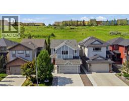 80 Sherwood Crescent NW - photo 1