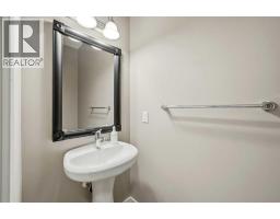 80 Sherwood Crescent NW - photo 15