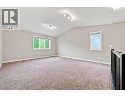 80 Sherwood Crescent NW - photo 19