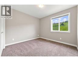 80 Sherwood Crescent NW - photo 25