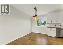 2711 Dunmore Road Se, Medicine Hat, AB T1A2A6 Photo 28