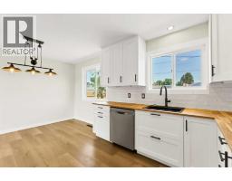 2711 Dunmore Road Se, Medicine Hat, AB T1A2A6 Photo 24