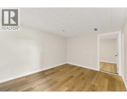 2711 Dunmore Road Se, Medicine Hat, AB T1A2A6 Photo 45