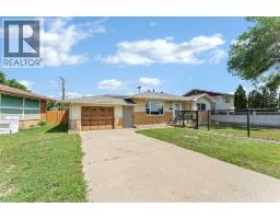 2711 Dunmore Road Se, Medicine Hat, AB T1A2A6 Photo 34