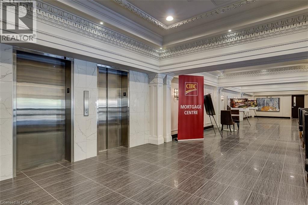 112 King Street East — photo 39