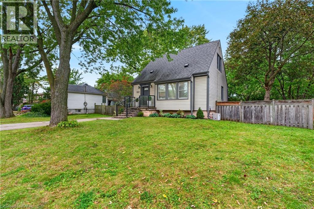 Photo of 2223 GLENWOOD SCHOOL Drive