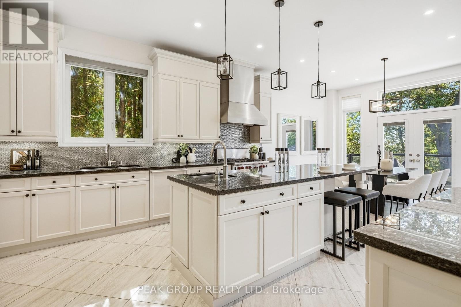 492 ROUGEMOUNT DRIVE - Image 22