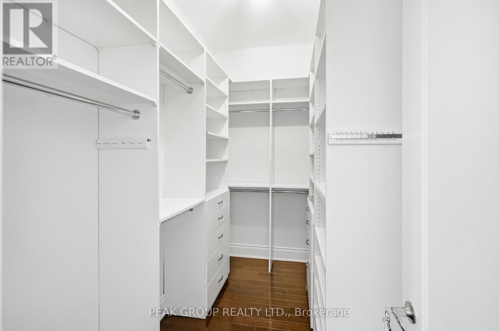 492 ROUGEMOUNT DRIVE - Image 25