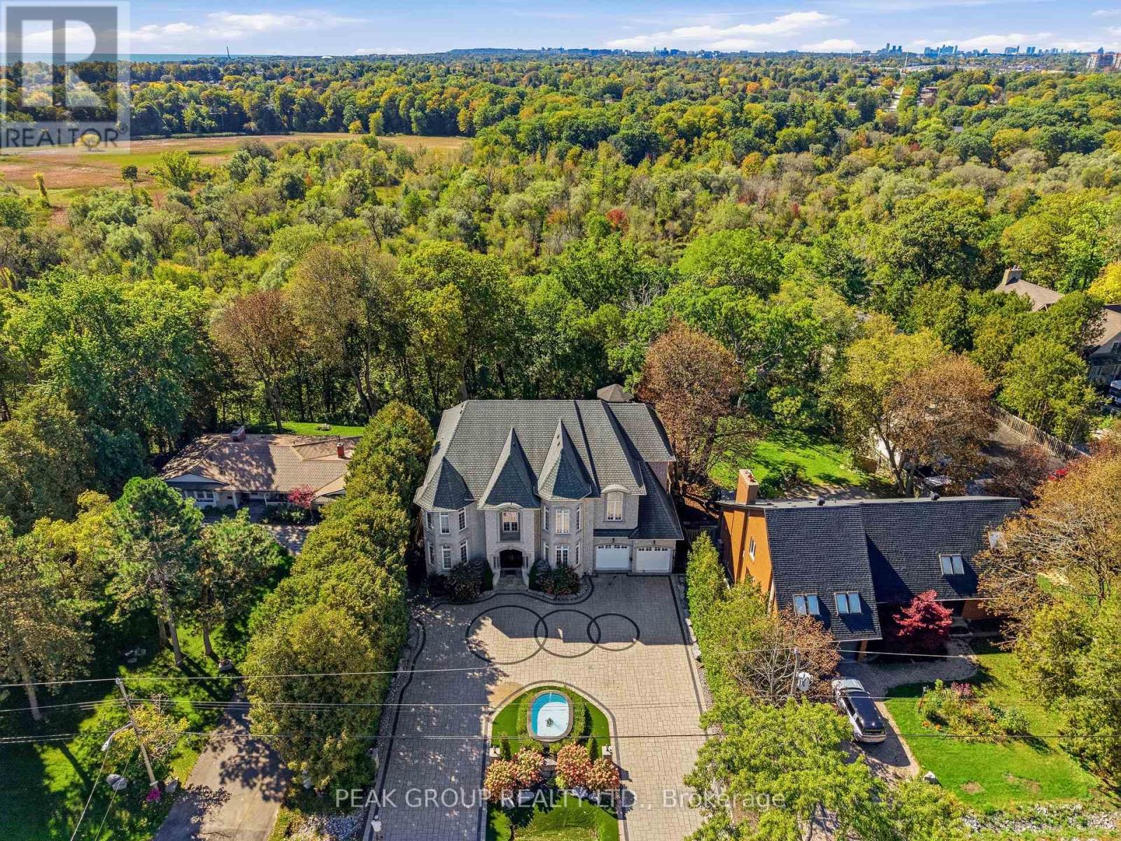 492 ROUGEMOUNT DRIVE - Image 5