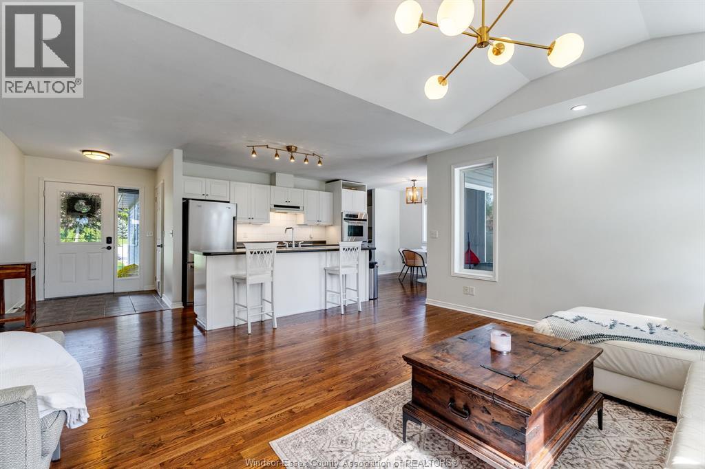 1615 St. Clair ROAD - Image 13